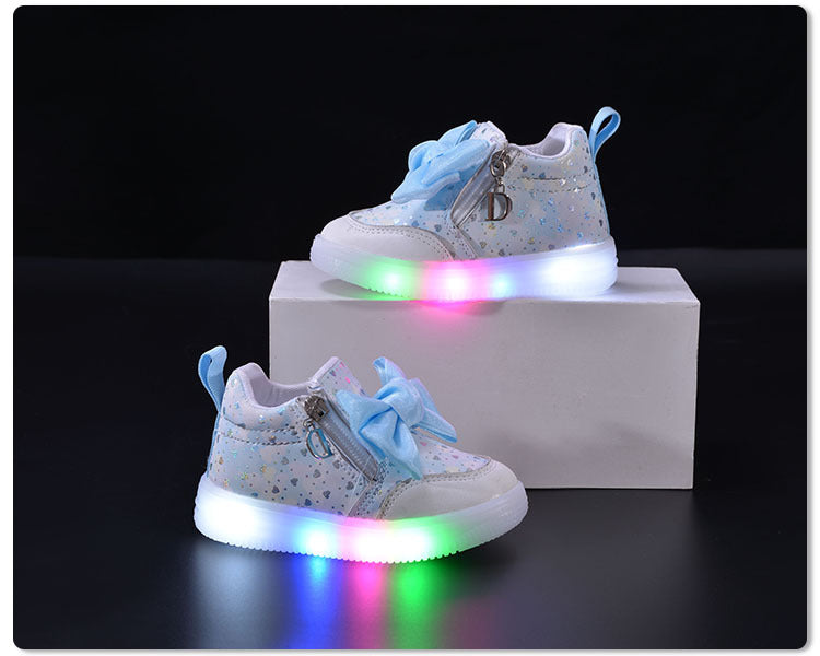 Spring and Autumn New Girls Princess LED Lighting Small and Medium Girls Casual Bow Sports Soft Sole Shoes Factory Outlet
