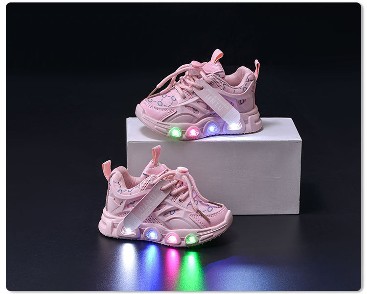 Spring and Autumn New Style Luminous Men's Sports Shoes with Lights, Cloth Women's Casual Shoes, Children's Led Lighted Toddler Shoes in Stock