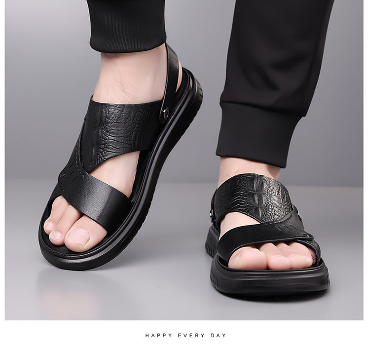 Men's Sandals 2025 New Summer Soft Sole Leather Sandals Anti-Slip Beach Shoes Dual-Purpose Outerwear Sandals and Slippers for Men