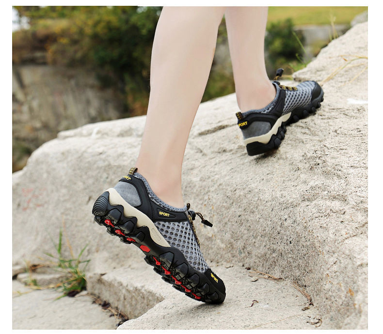 Mesh Shoes Summer Breathable Wading Shoes Men's Sports Casual Shoes Running Shoes Mesh Mountaineering Shoes Sandals Men's Shoes