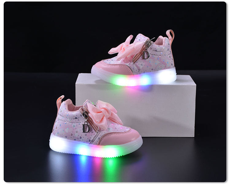 Spring and Autumn New Girls Princess LED Lighting Small and Medium Girls Casual Bow Sports Soft Sole Shoes Factory Outlet