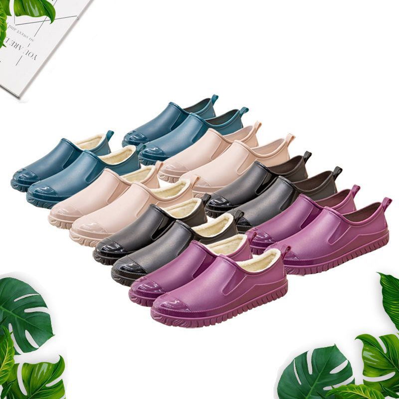 Thickened New Rain Boots Women's Four Seasons Yuanbao Shallow Water Shoes Middle-aged Short Tube Waterproof Non-slip fleece-lined Warm Rubber Rain Boots