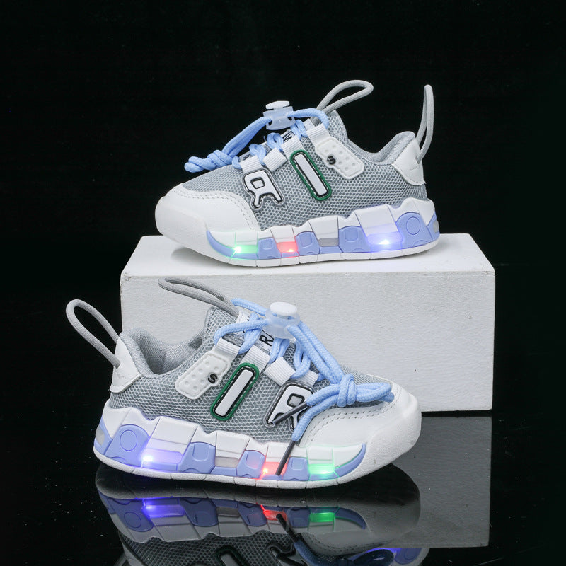 mesh sports shoes with lights children's shoes breathable casual boys and girls letters baby children's shoes in stock