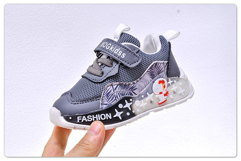 Light-Up Spring & Fall Mesh Comfortable and Lightweight Casual Light-Up Shoes for Small and Medium-Sized Children
