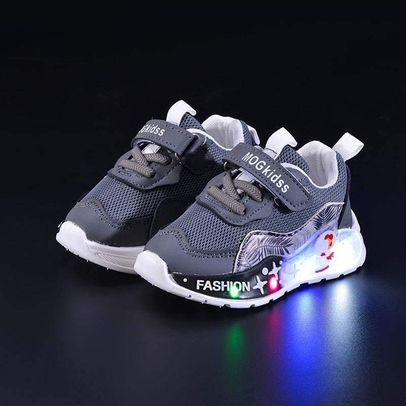 Light-Up Spring & Fall Mesh Comfortable and Lightweight Casual Light-Up Shoes for Small and Medium-Sized Children