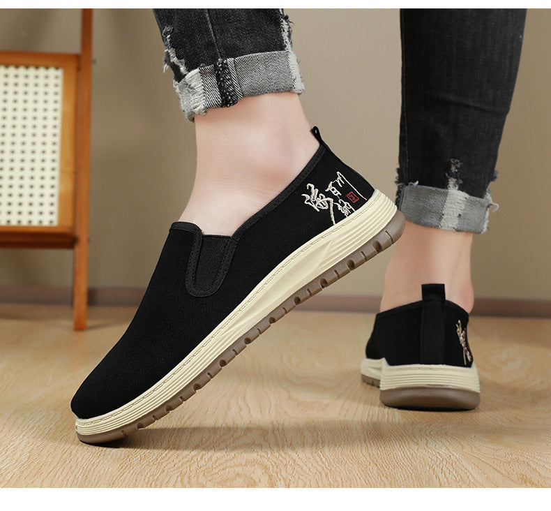 Men's Shoes New Casual Shoes Slip-On Lightweight Shoes Men's Shallow Mouth Comfortable Sneakers Striped Soft Sole Shoes Dropshipping