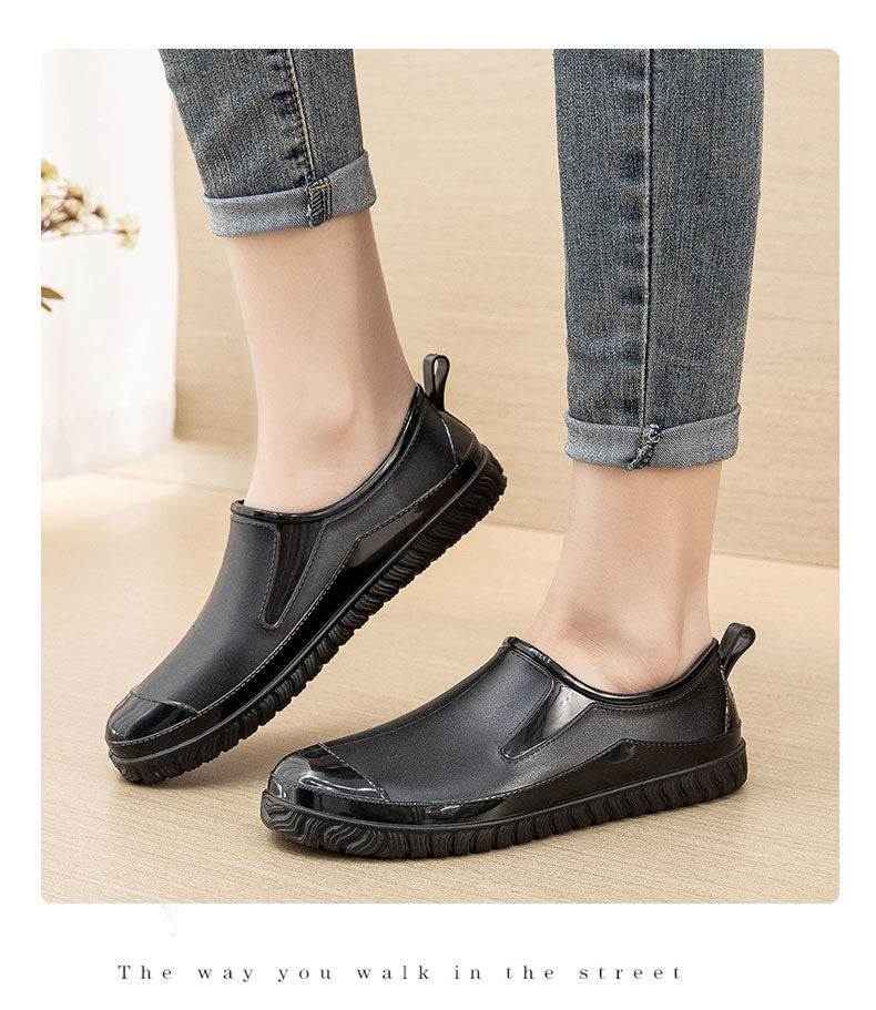 Thickened New Rain Boots Women's Four Seasons Yuanbao Shallow Water Shoes Middle-aged Short Tube Waterproof Non-slip fleece-lined Warm Rubber Rain Boots