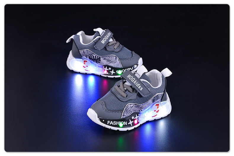 Light-Up Spring & Fall Mesh Comfortable and Lightweight Casual Light-Up Shoes for Small and Medium-Sized Children