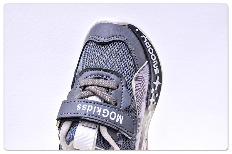 Light-Up Spring & Fall Mesh Comfortable and Lightweight Casual Light-Up Shoes for Small and Medium-Sized Children