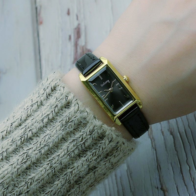 Small Rectangular Thin Strap Simple Women's Leather Strap Watch Trendy Leather Strap Watch Women's Quartz Watch .