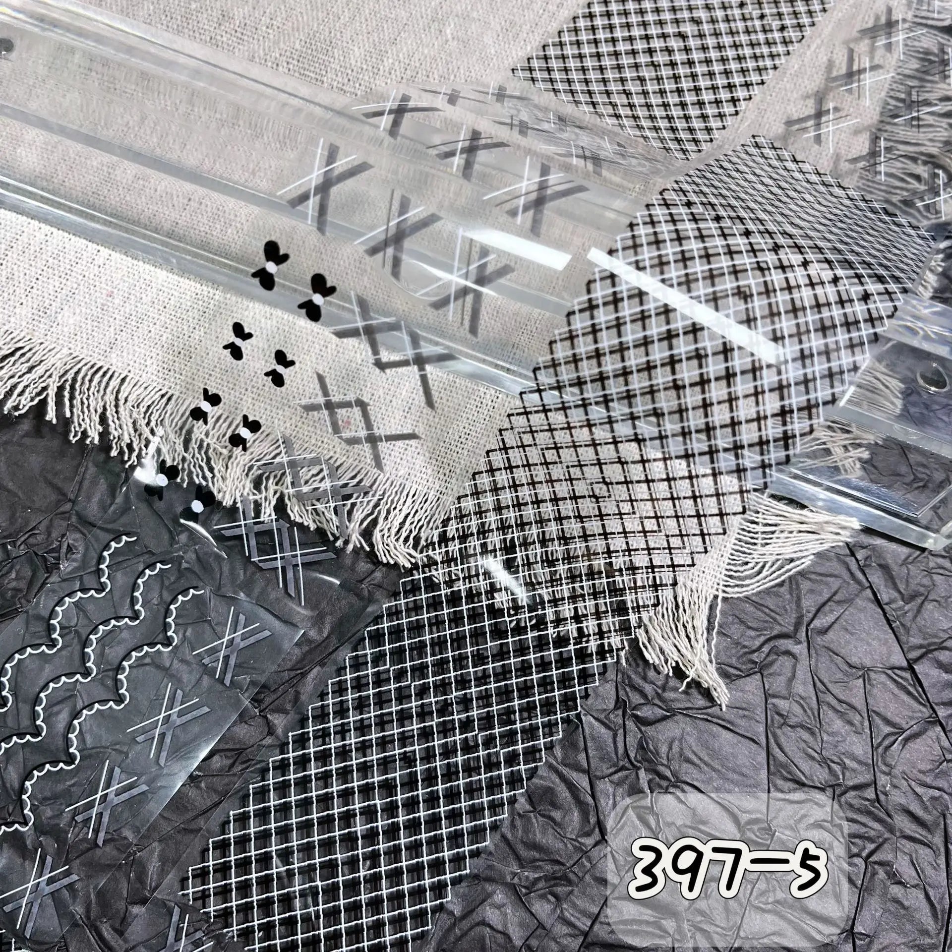 1 Box Black White Strapes Nail Foils for Transfer Paper Bowknot Flowers Nails Wraps Denim Plaid Nail Art Decorations