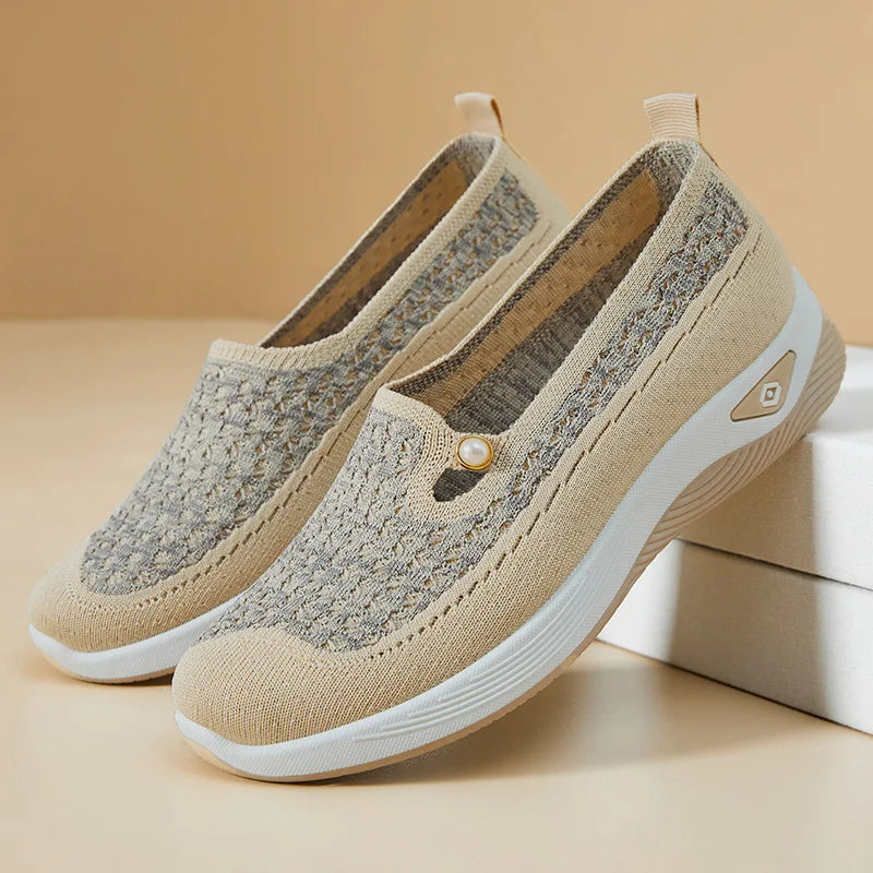 Shoes for women 2026 Spring Autumn hot casual shoes with soft soles lightweight single shoe for women breathable mother shoes